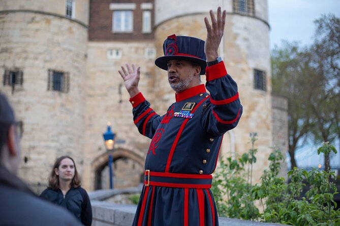 VIP Tower of London: After Hours Tour & Ceremony of the Keys - Tour Overview