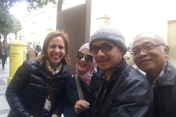 Visit Cathedral Mosque With Official Guide. Small Groups