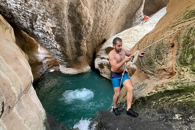 Visit Wadishab Full Day From Musact - Overview of Wadi Shab Tour
