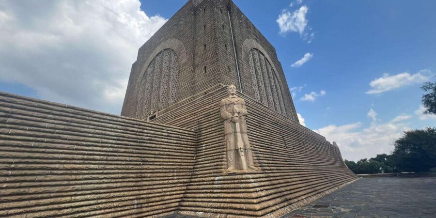 Voortrekker Monument: Fun and Private Tour.