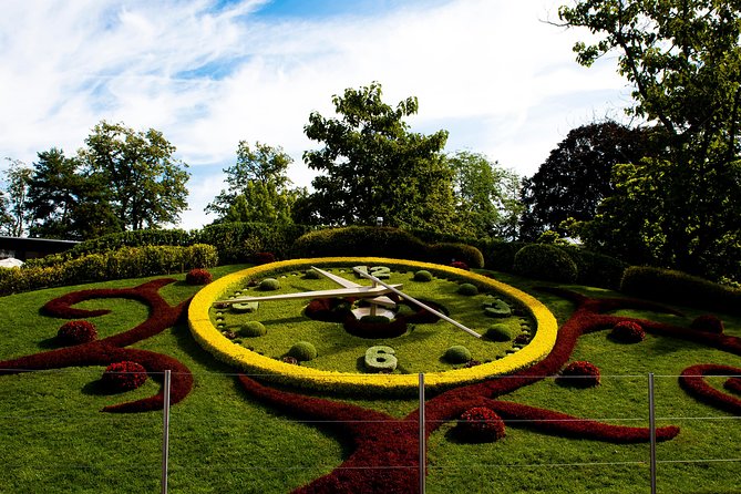 Walking Tour of Geneva for Private Groups With an Official Guide