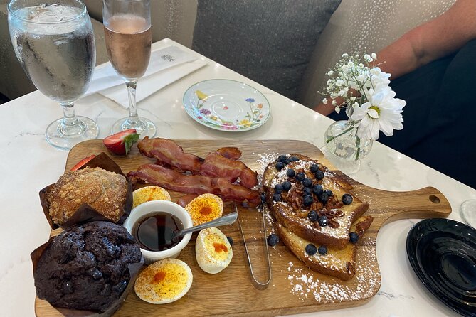Walking Tour of the Star District in Frisco With Brunch