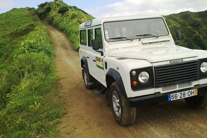 Western and Central Volcanoes on Jeep: Sete Cidades & Fogo Lakes
