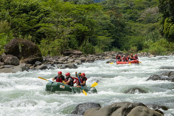 Whitewater Rafting Sarapiqui River Class 3-4 Fortuna to San Jose