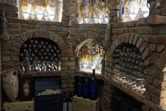 Wine and Food Daily Tour