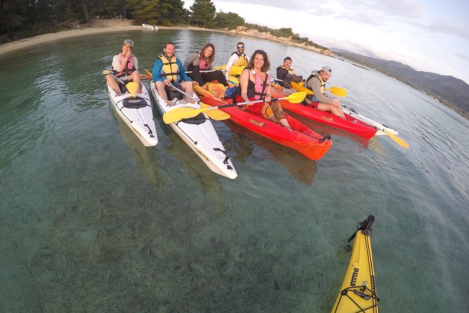 Wine Tasting Kayak Sunset Trip - Menu and Inclusions