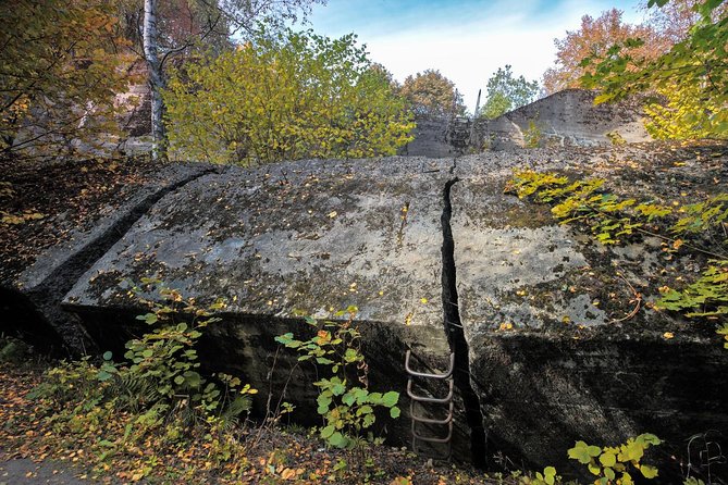 Wolfs Lair and Swieta Lipka Small Group Tour From Warsaw With Lunch