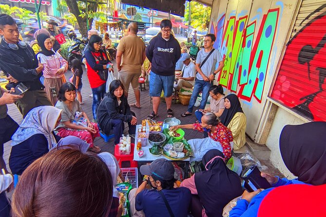 Yogyakarta Culinary&Walking Tour With English/France/Italy Guide