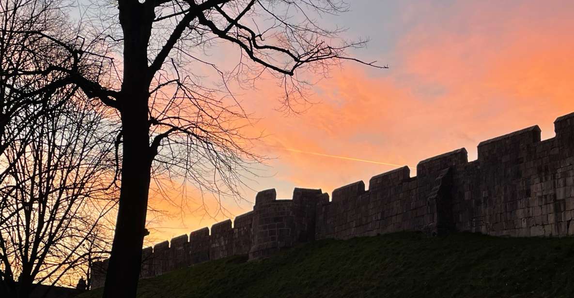 York: Devilishly Gruesome Ghost Walk - Exploring Yorks Dark Past