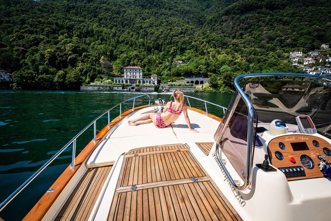 1H Private Cruise on a Beautiful Wooden Speedboat on Lake Como - Good To Know