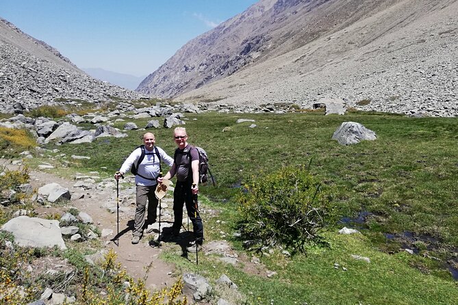 2-Day Private Hiking Tour to La Paloma Glacier - Inclusions and Exclusions