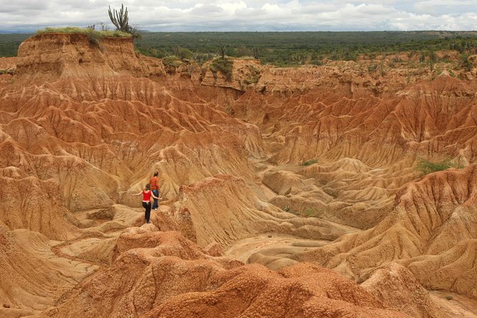 2-Day Private Tour to the Tatacoa Desert From Bogotá - Tour Overview and Duration