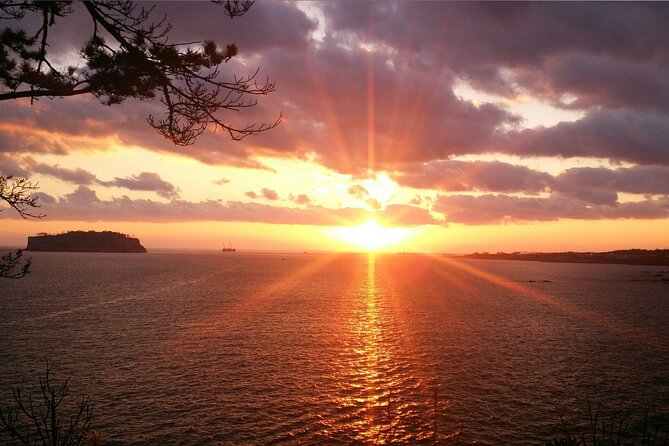 2 Days Private Taxi Tour - West and South of Jeju Island - Good To Know