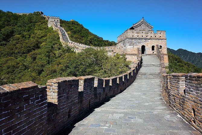 1-Day Great Wall of China Tours From Beijing Capital Airport to Mutianyu - Accessibility Information