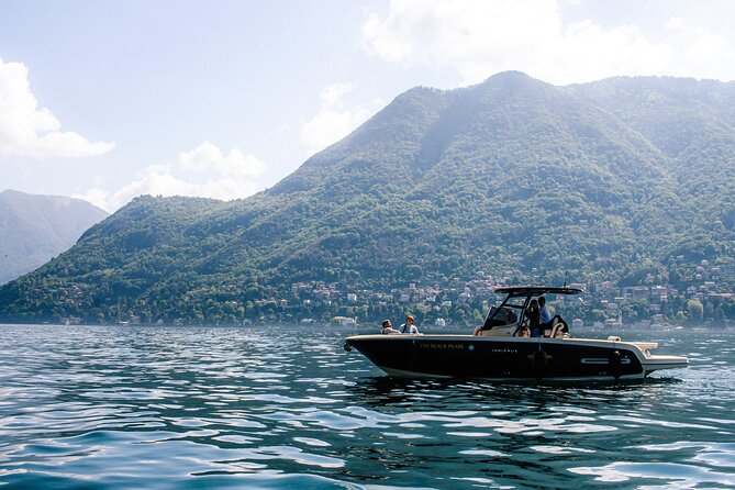 1H Private Cruise Lake Como Tender Yacht Invictus 5 Pax - Motorboat Specifications