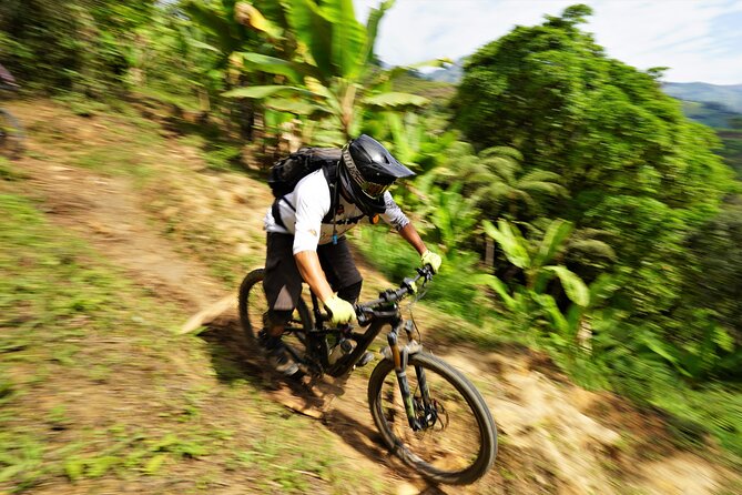 2 Days Mountain Biking Enduro in Hieleros and Mamarumi - Bicycle and Gear Overview