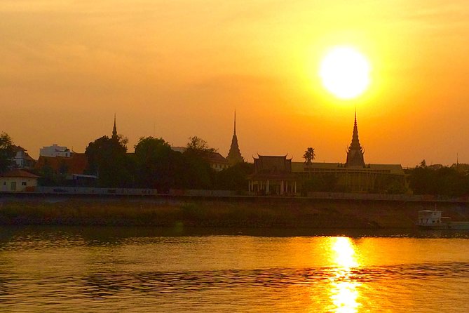 2hours Private Sunset Cruise With Unlimited Beer, Soft Drinks and Tour Guide - Boat and Group Exclusivity