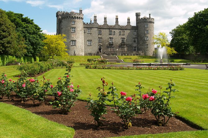 3-Day Blarney Castle Tour Review - Group Size and Accommodation
