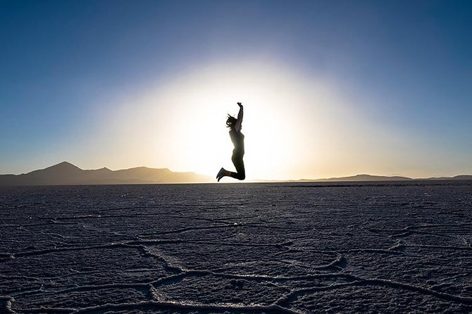 3-Day Salar De Uyuni and Bolivian Desert Adventure From Uyuni - Accommodation and Meals