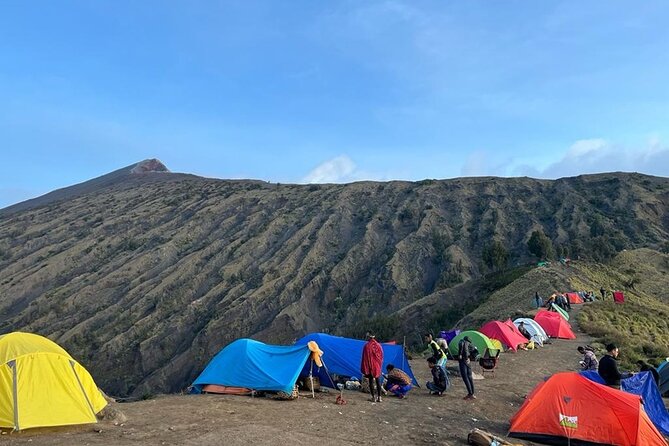 3 Days 2 Night Trekking Rinjani to Summit and Lake - Day 1 Itinerary