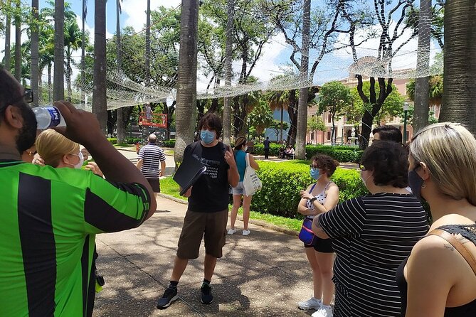 3-Hour Tour Through Literature in Belo Horizonte - Discovering Hidden Bookstores