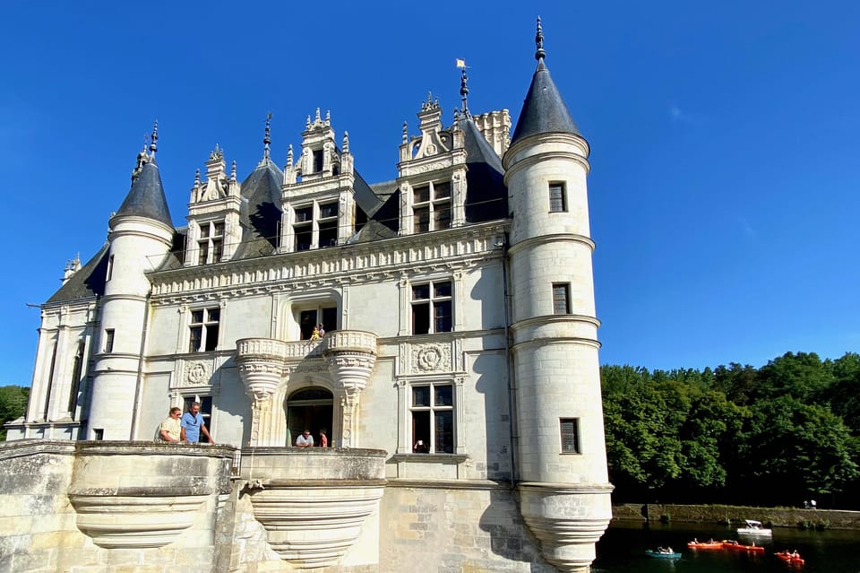 3 Loire Castles Live Guided Small Group by Mercedes Minivan - Itinerary Details