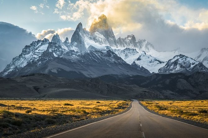 4-Days Trekking Fitz Roy & Camping at El Chalten - Transportation and Meeting Point