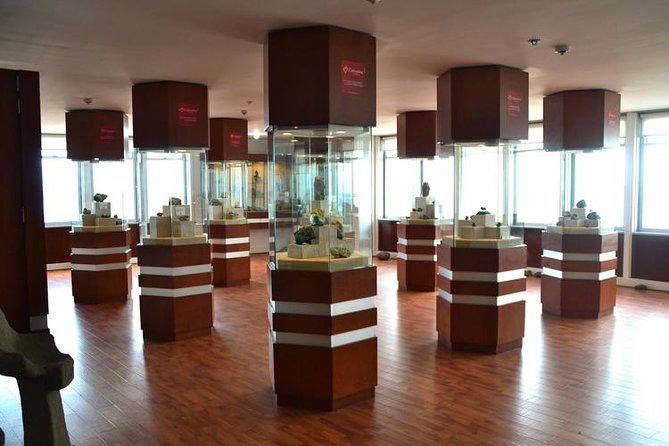 4-hour Comprehensive Private Emerald Tour in Bogota - Discovering Emerald Mining and Carving
