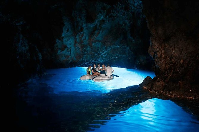 5 Islands Private Boat Tour Review - Included Services and Amenities