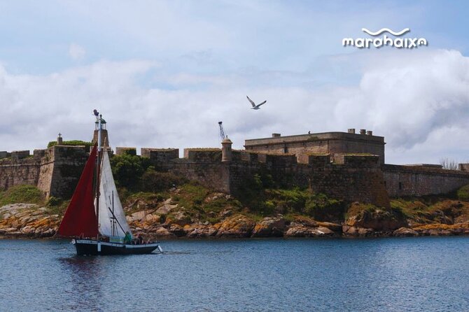 A Coruña Boat Tour From the Sea - Boat and Experience