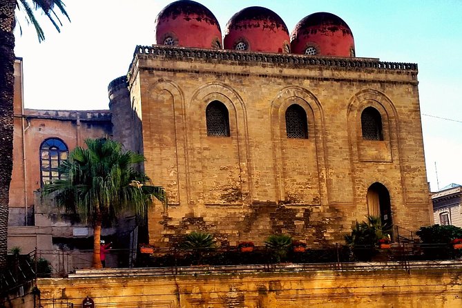A Walk Among the Monuments and Markets of Palermo - Logistics and Meeting Information