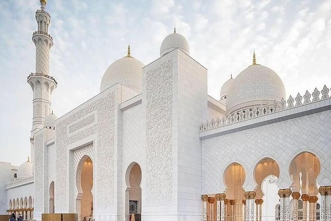 Abu Dhabi Full Day - 8 Hours Tour - Exploring Qasr Al Watan