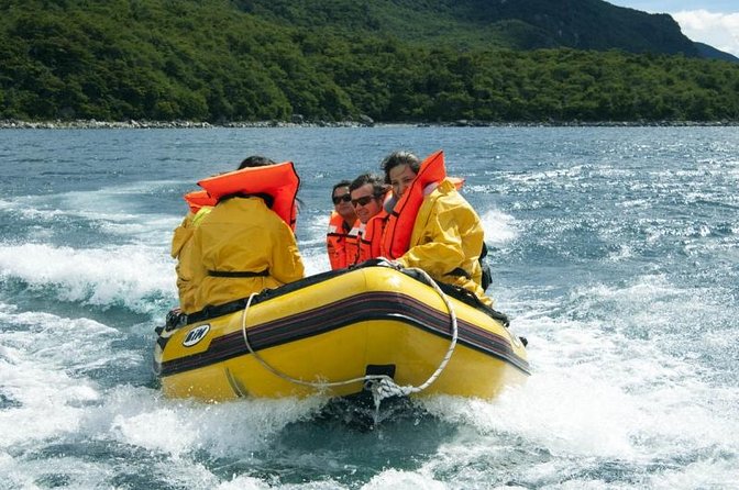 Adventure Trek and Navigation in Los Glaciares National Park - Wildlife Encounters