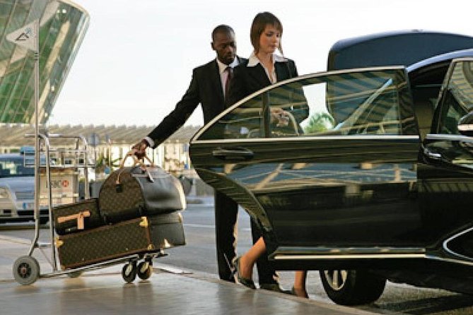 Airport Arrival Transfer to Your Beirut Hotel - Vehicle Comfort and Amenities