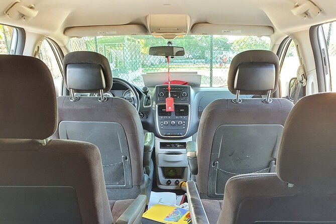 Airport Transfers, Prívate Exclusive Excursions. - Pickup and Accessibility