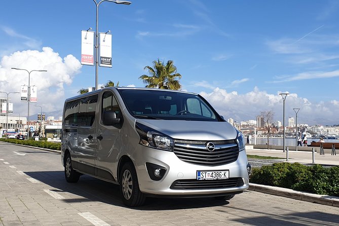 Airport(Resnik) to or From Split Transfer - Meet-and-Greet Service