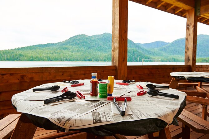 Alaskan Lodge Adventure and Seafeast - Itinerary Highlights