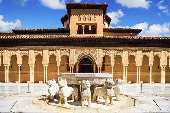 Alhambra of Granada (Skip-the-line) Guided Tour - Meeting Location and Time