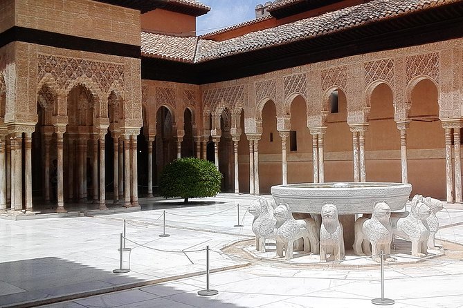 Alhambra Private Tour From Costa Del Sol - Itinerary and Experience
