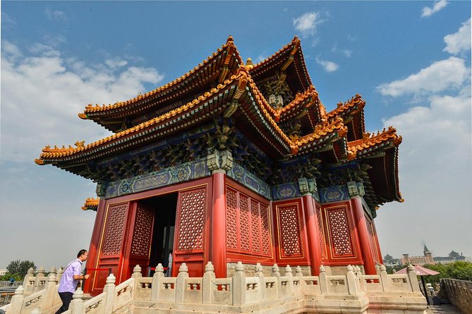 All-Inclusive Private Tour:Mutianyu Great Wall and Forbidden City - Discovering the Forbidden City