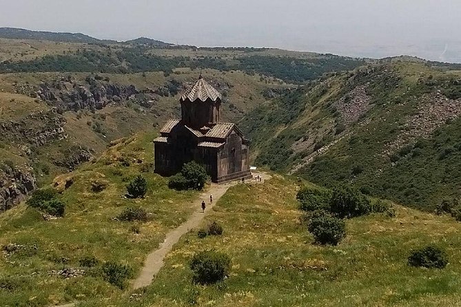 Amberd (Saghmosavank, Armenian Alphabet Monument) - Highlights of the Itinerary