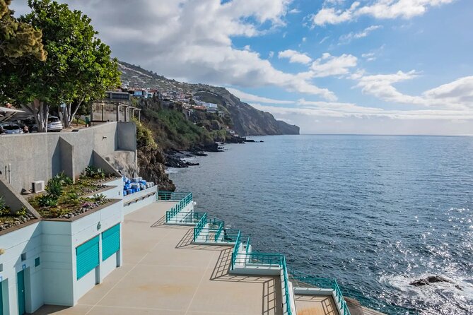 An Express Tuk-Tuk Tour Through Funchal Old Town - Tuk-Tuk Tour Experience