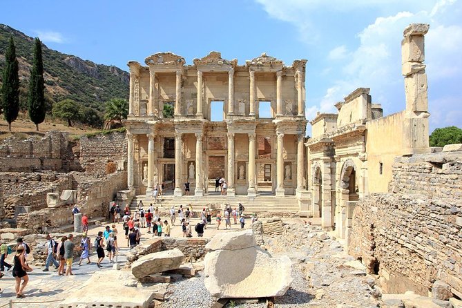 Ancient Ephesus Tour With Wine Tasting in the Village and Visit to Mothers Mary House - Exploring the Ruins of Ephesus