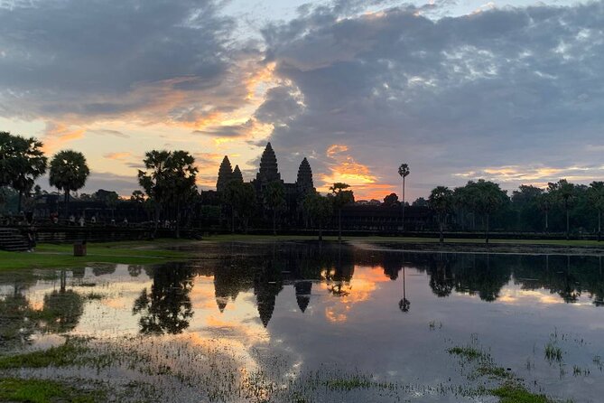 Angkor Wat Sunrise and Tonle Sap Cruise Sunset Tour - Itinerary Overview