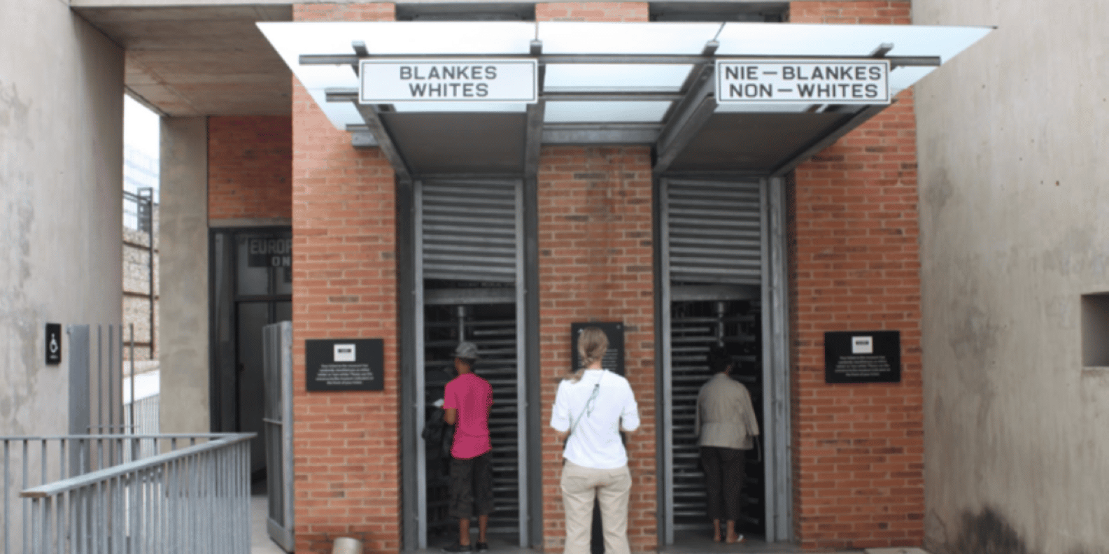 Apartheid Museum Tour - Itinerary Details