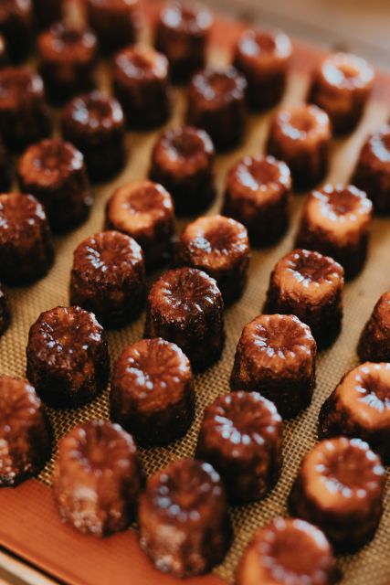 Aperitif Guided Cruise "Wine and Canelé" - Experience Details