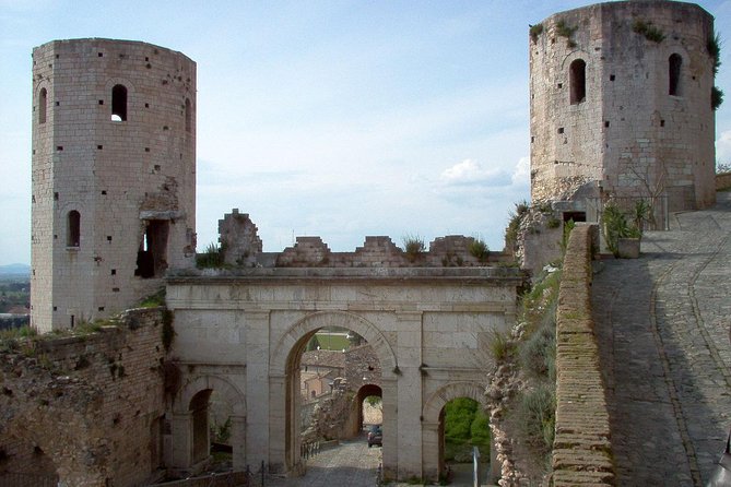 Assisi and Spello Full Day Private Walking Tour - Guided Itinerary Highlights