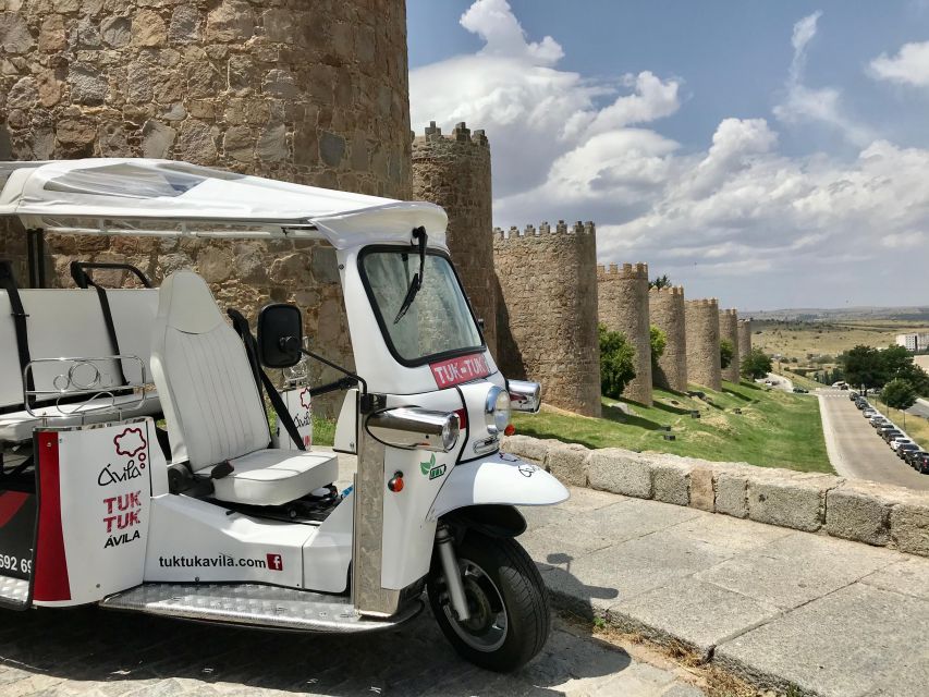 Ávila: Hop-on Hop-off Tuk Tuk Tour - Booking Information