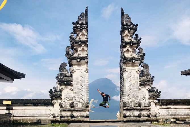 BALI INSTAGRAM Tours; Heaven Gate, Tirta Gangga, Tukad Cepung Waterfall - Exploring Tirta Gangga