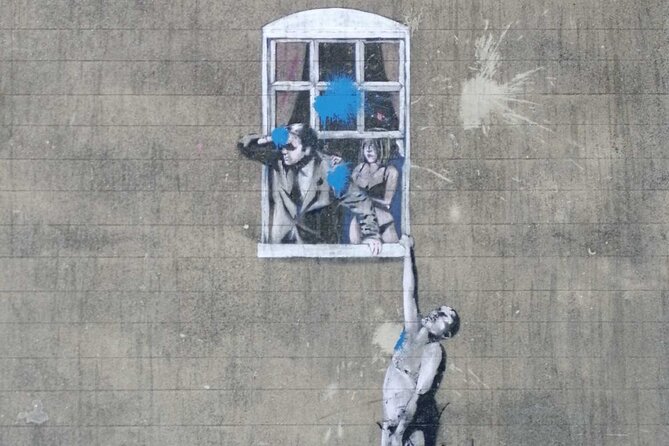 Banksy Street Art Graffiti Self-Guided Tour in Bristol - Treasure Hunt Through the City